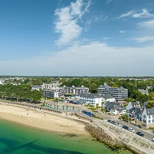 Aparthotel Pierre & La Corniche De La